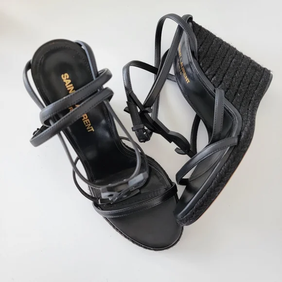 ❤️ SOLD ❤️ Authentic YSL Cassandra Wedges - Picture 7 of 10
